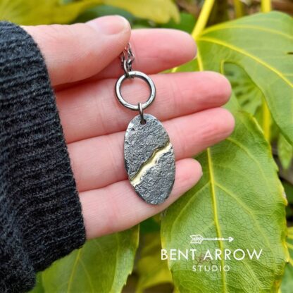 Oval River Gorge Pendant